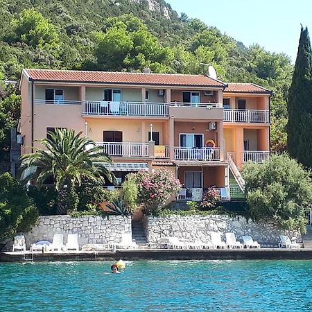 Apartmani Nikoletic Клек Екстериор снимка