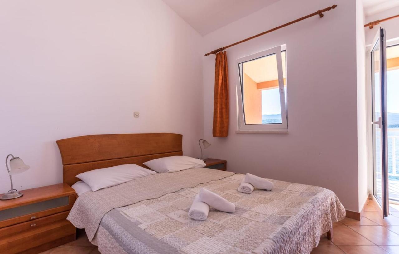 Apartmani Nikoletic Клек Екстериор снимка